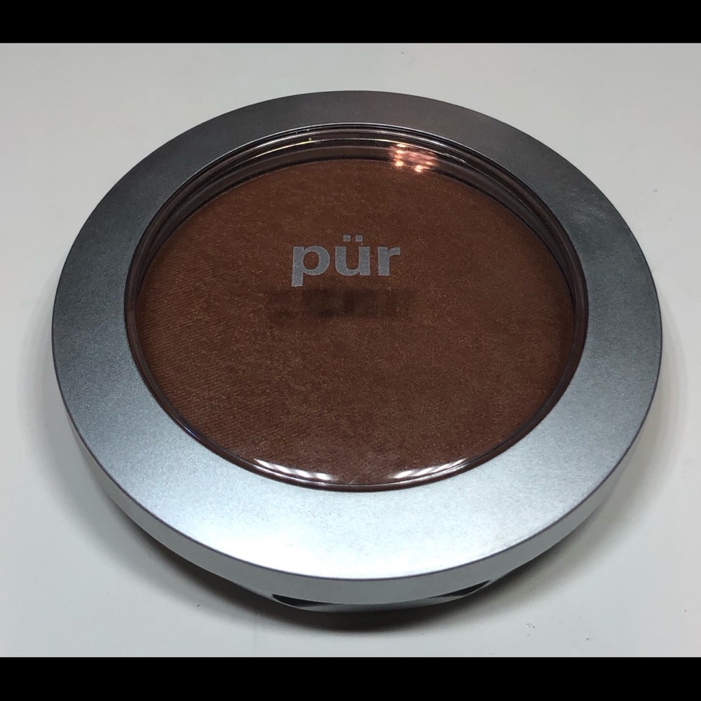 ⚡️5/$20⚡️ Pur mineral glow bronzer